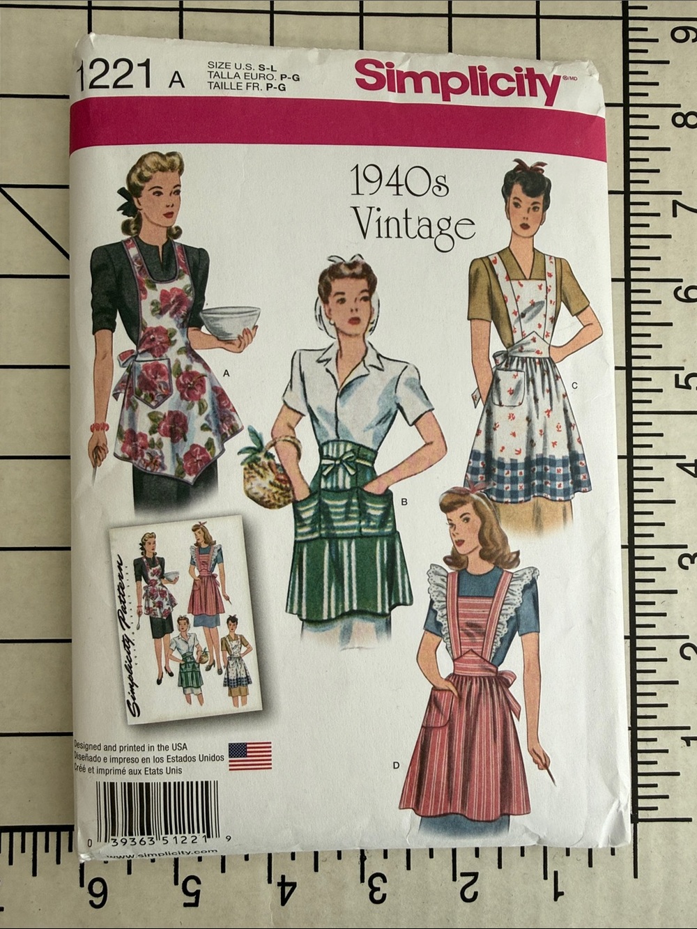 Simplicity 1221 1940s Vintage Apron Sewing Pattern S-L Uncut Factory Folded OOP